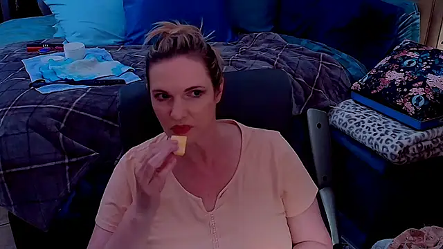 แชท XXX สดของ ninajaymes