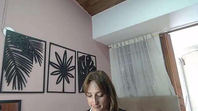 Show Webcam de amara_rousse1