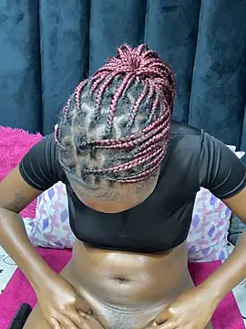 Littlebunny33's Webcam Show