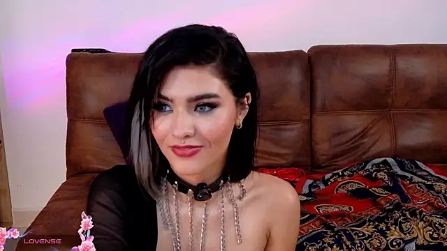 La_Diabla_111_'s Live XXX Chat