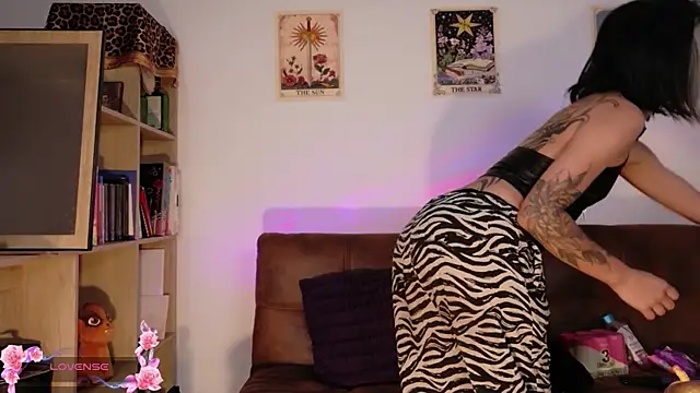 La_Diabla_111_ – Live XXX-chat