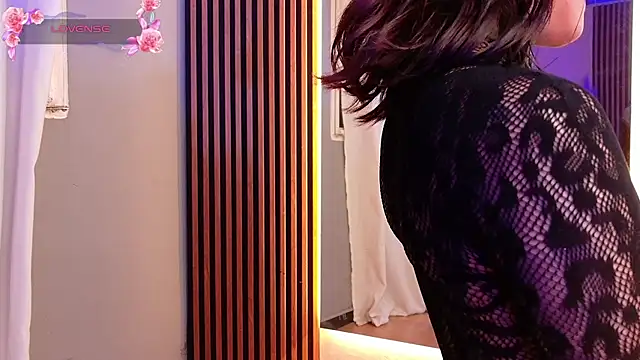 La_Diabla_111_'s Live XXX Chat