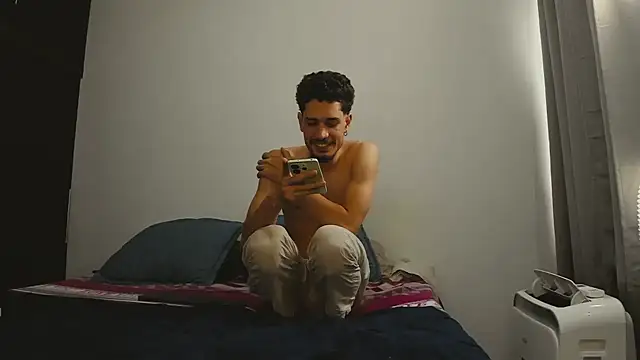 Dante_dm Webcam show