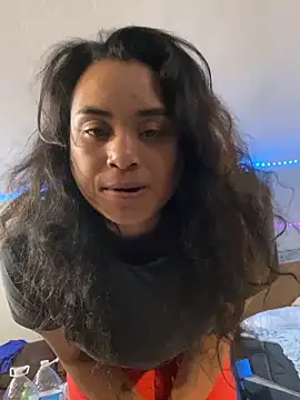SoakedUpKitty- Show in webcam