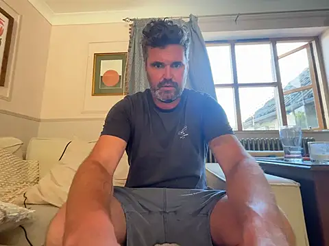 CyprioteWhitefly Show in webcam