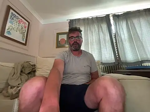 Show modela CyprioteWhitefly na web-kameri