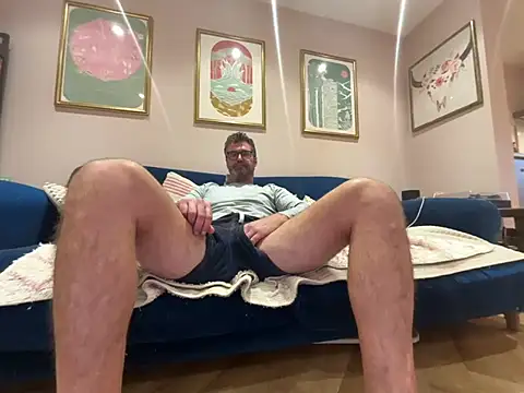 عرض كام CyprioteWhitefly