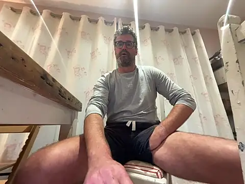 عرض كام CyprioteWhitefly