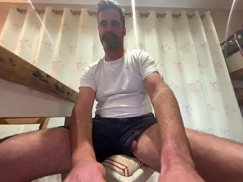 CyprioteWhitefly: вебкам-шоу