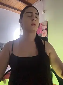lola_diez Webcam Show