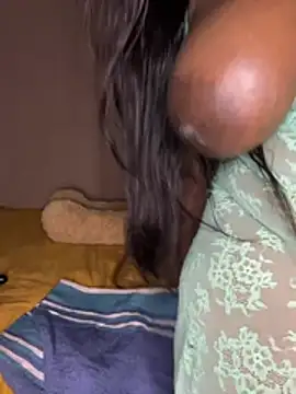 QUEEN_NOBUHLE_FEMDOM_777's Webcam Show