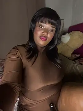 QUEEN_NOBUHLE_FEMDOM_777's Webcam Show