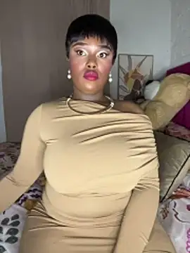 QUEEN_NOBUHLE_FEMDOM_777 Шоу с уебкамера