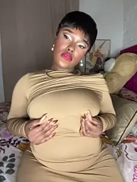 QUEEN_NOBUHLE_FEMDOM_777 ওয়েবক্যাম শো