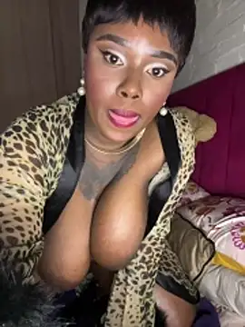 QUEEN_NOBUHLE_FEMDOM_777 – webcam-show