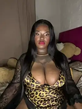 QUEEN_NOBUHLE_FEMDOM_777 Pertunjukan Webcam