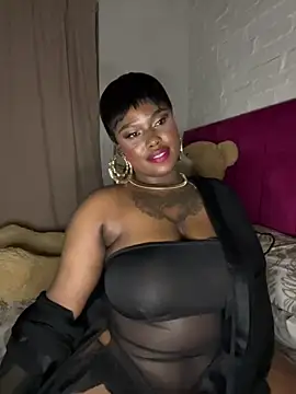 QUEEN_NOBUHLE_FEMDOM_777 Show in webcam