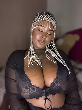 QUEEN_NOBUHLE_FEMDOM_777 – webcam-show
