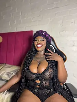 QUEEN_NOBUHLE_FEMDOM_777: вебкам-шоу