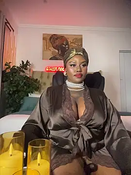 QUEEN_NOBUHLE_FEMDOM_777's Live XXX Chat