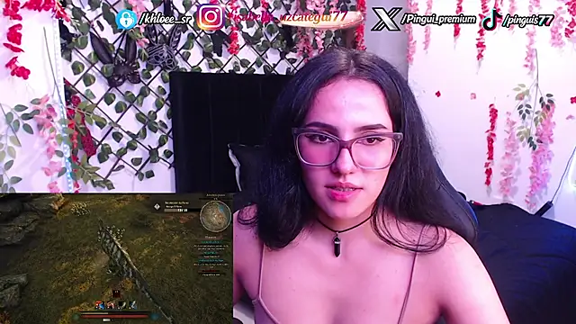 khloe_srrのライブXXXチャット