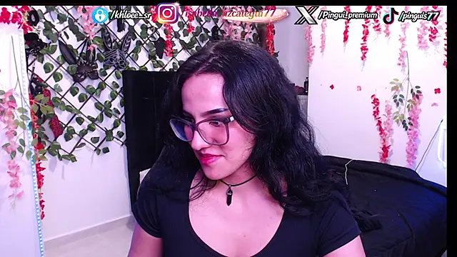 khloe_srr's Live XXX Chat