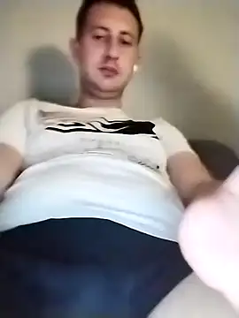 boytwink7 Show in webcam
