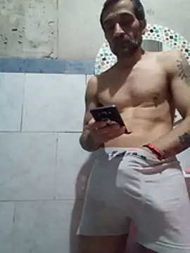 Show de Diego7723 na webcam