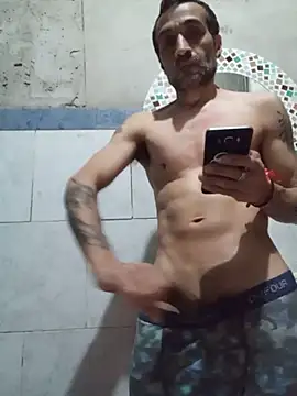 Diego7723 Show in webcam