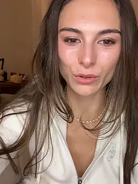 SophiiaStarr Chat XXX in diretta