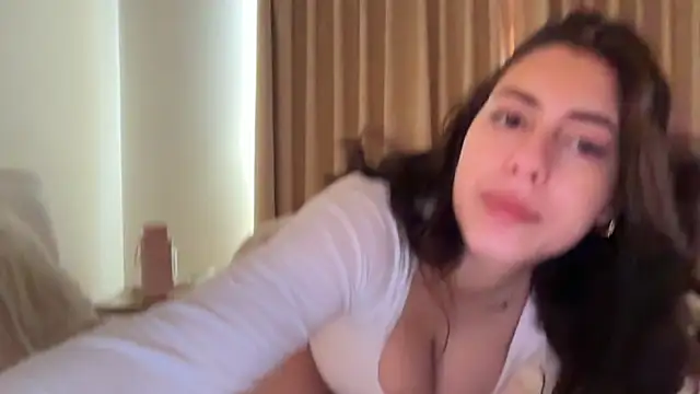 sieeena's Webcam Show