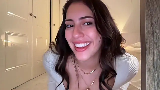 sieeena Adlı Modelin Web Kamerası Şovu
