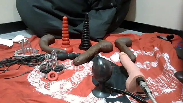 Pokazy przed kamerką – denisboyfucktoy