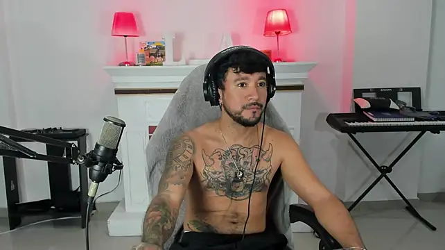 dereck_karter Show in webcam