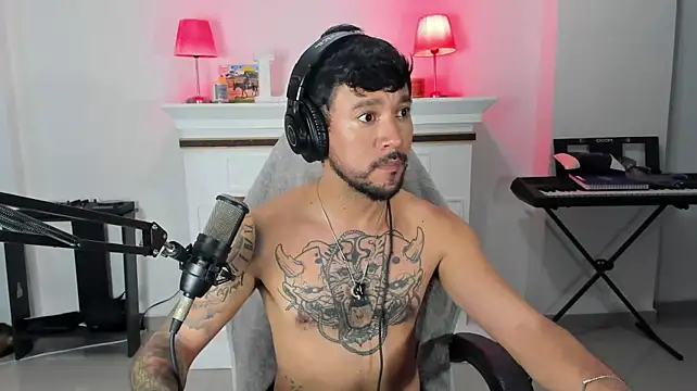 dereck_karter Pertunjukan Webcam