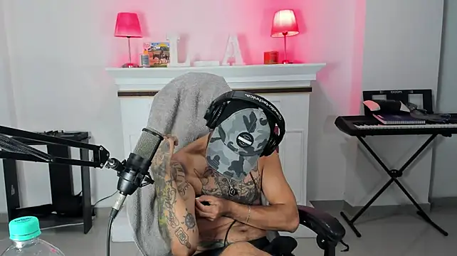 dereck_kartern Webbikameraesitys