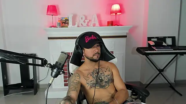 Show de dereck_karter na webcam