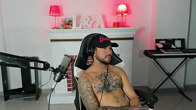 dereck_karter Pertunjukan Webcam