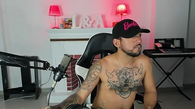 dereck_karter Adlı Modelin Web Kamerası Şovu