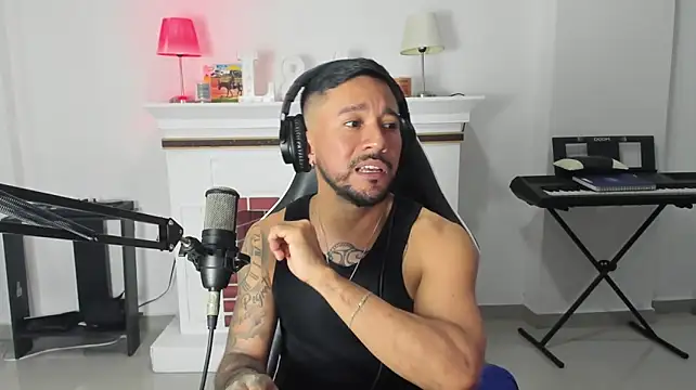 Show de dereck_karter na webcam