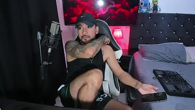 dereck_karter's Webcam Show