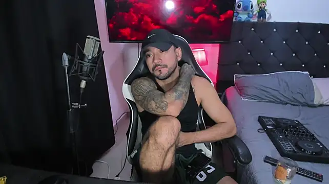 dereck_karter: вебкам-шоу