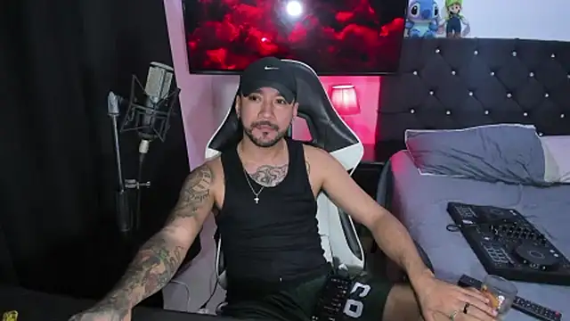 dereck_karter Шоу с уебкамера