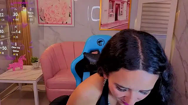 Chat XXX en directo de bella_vibess_s