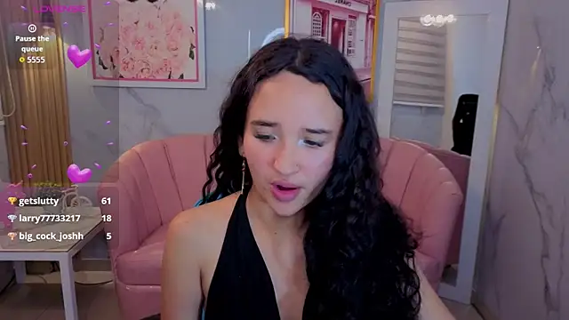 bella_vibess_s Adlı Modelin Web Kamerası Şovu