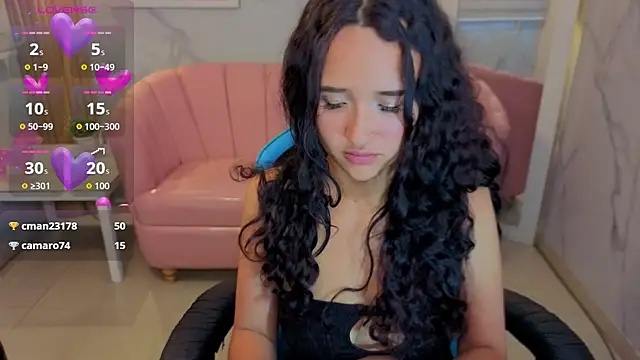 bella_vibess_s' Live XXX Chat