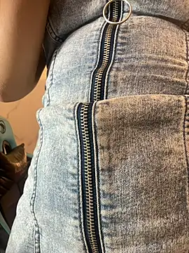 bella_vibess_s Adlı Modelin Canlı XXX Sohbeti