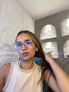 bella_vibess_s' Live XXX Chat