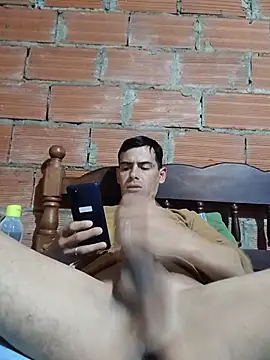 luiscasco387 webcam show