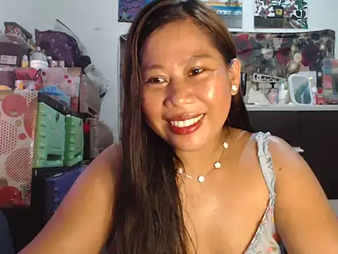 Pokazy przed kamerką – exotic_filipina_beauty